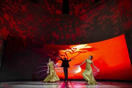 Etihad Airways celebrates launch of services to Barcelona