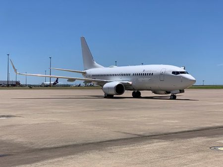 Advanced new terminal for GX Aviation Inflight broadband solution