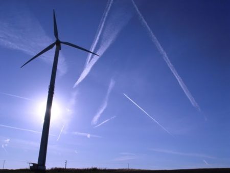 skeyes soutient l’énergie éolienne en étendant les emplacements autorisés pour les éoliennes