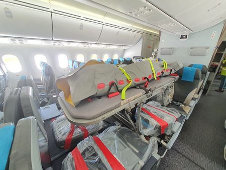 Vols d’évacuations sanitaires entre La Réunion et Paris-CDG confiés à Air Austral