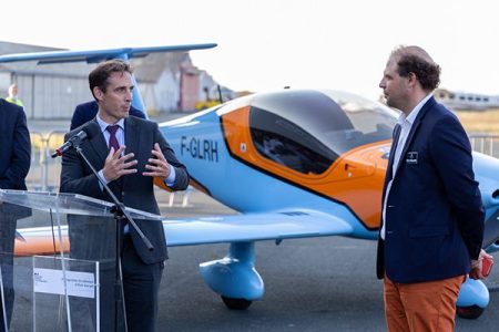 Elixir Aircraft, inauguration réussie pour la première usine de l’avionneur français