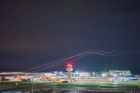 Gatwick Airport reappoints NATS