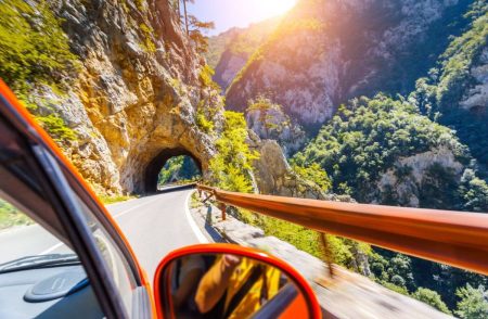 L’évolution des souvenirs de voyage : De la cassette au format numérique aerobernie-evolution-souvenirs-voyage