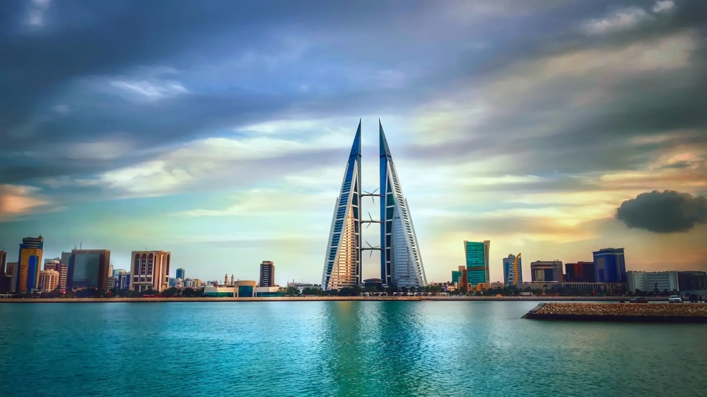 Gestion du trafic aérien aux aéroports d'Astana et d'Almaty-TopSky Tower © Thales