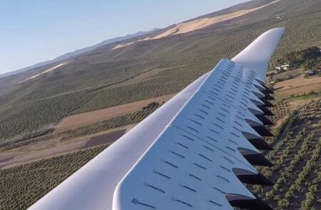 Thales Chosen as Supplier for Lilium’s eVTOL Jet Program Thales chosen as Lilium's sole antenna supplier for their innovative eVTOL jet program, revolutionizing air travel!