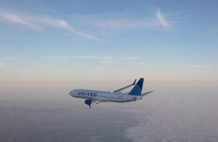 United Airlines dévoile son programme hiver le plus ambitieux de son histoire United déploie le programme hivernal le plus ambitieux de son histoire, axé sur l'Afrique, l'Europe du Sud, l'Amérique latine et les destinations ski et soleil aux États-Unis