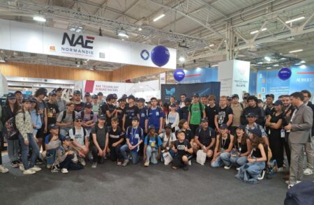 Salon du Bourget 2025 : 2000 jeunes Normands à la découverte des métiers de l’aéronautique et du spatial 2000 jeunes normands au Salon du Bourget 2025