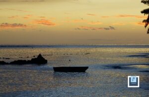 Coucher de soleil sur l'océan Indien à l'île Maurice