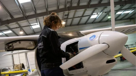 AFMAE - Apprentie Formation Systemes Pipistrel Electrique Toussus le Noble