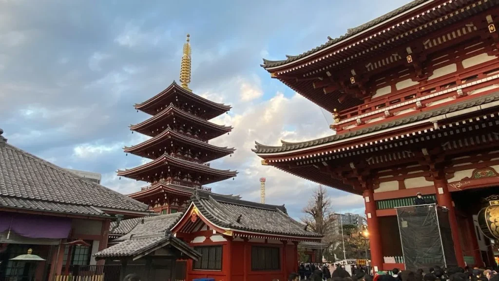 asakusa taito city tokyo japon Finnair : trois vols quotidiens vers Tokyo en 2027