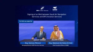 Eng. Abdulaziz Al-Zaid, CEO at SANS, and Andreas Poetzsch, Managing Director at DAS, at the signing of the MoU / DFS Aviation Services
